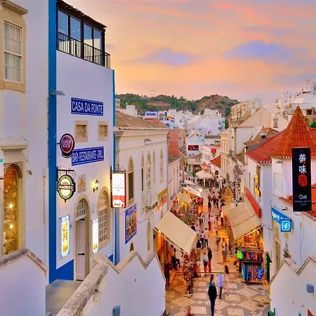 Villa Luxury Heated Pool, Walk To Sao Rafael Beach,