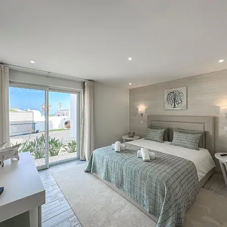 Luxury Heated Pool, Walk To Sao Rafael Beach, *