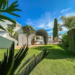 Luxury Heated Pool, Walk To Sao Rafael Beach, Вілла