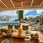 Luxury Heated Pool, Walk To Sao Rafael Beach, Villa Albufeira