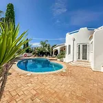 Luxury Heated Pool, Walk To Sao Rafael Beach, 빌라 *