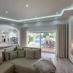 Luxury Heated Pool, Walk To Sao Rafael Beach, * 알부페이라